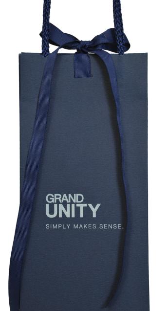 ถุงใส่ผลิตภัณฑ์น้ำมันหอมระเหย Unity พิมพ์ตีพื้นสีน้ำเงิน 
พิมพืโลโก้สีขาว 